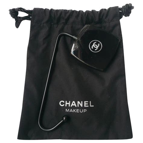 accroche sac chanel|Chanel handbags online.